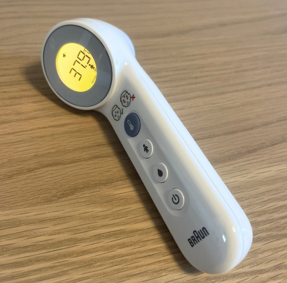 BRAUN No Touch Febertermometer febermåler test